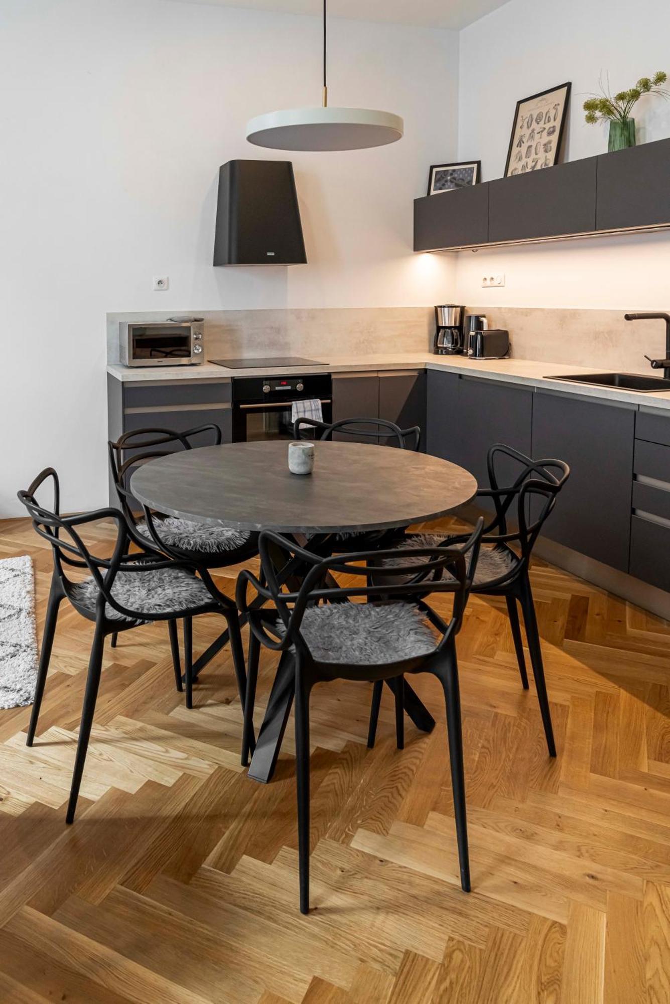 Apartmany Marienhof 兹诺伊莫 外观 照片